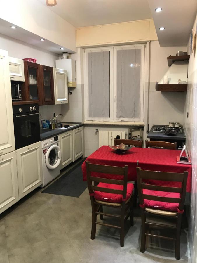 Mondrian'S House Apartment Genoa Bagian luar foto