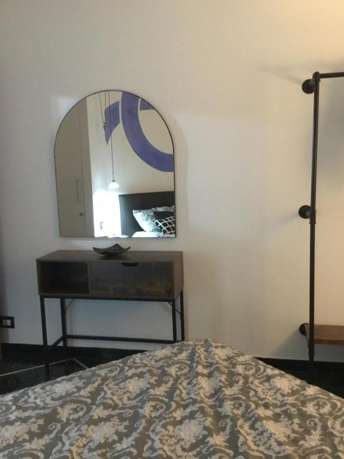 Mondrian'S House Apartment Genoa Bagian luar foto