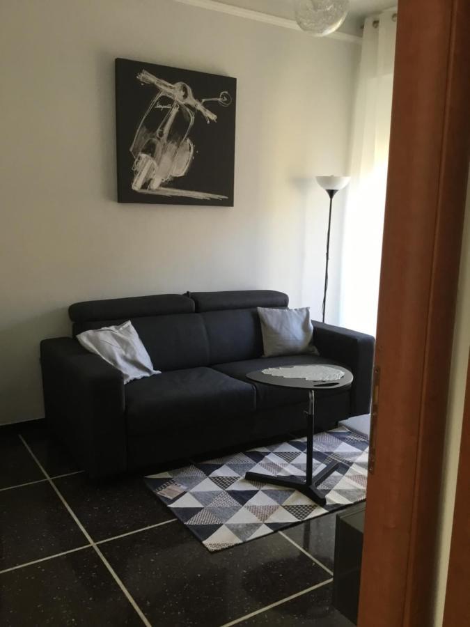 Mondrian'S House Apartment Genoa Bagian luar foto