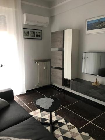 Mondrian'S House Apartment Genoa Bagian luar foto